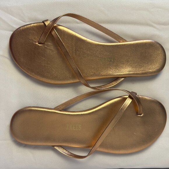 Tkees Womens Riley Metallics Sandal in Beach Pearl Criss-Cross Straps, Size 7 - Picture 3 of 10